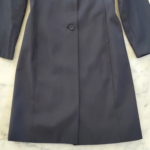NWOT. Dark Navy Blue Thick Polyester Coat with Lining and Pockets. - Picture 5 of 9